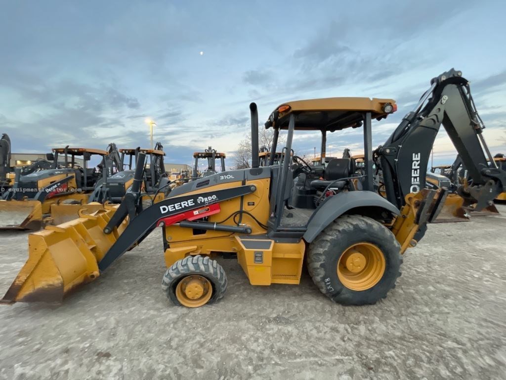 2023 John Deere 310L Image 2