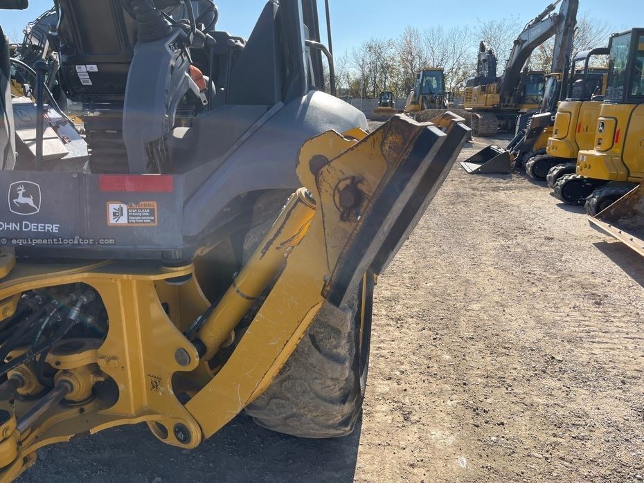 2023 John Deere 310L Image 16