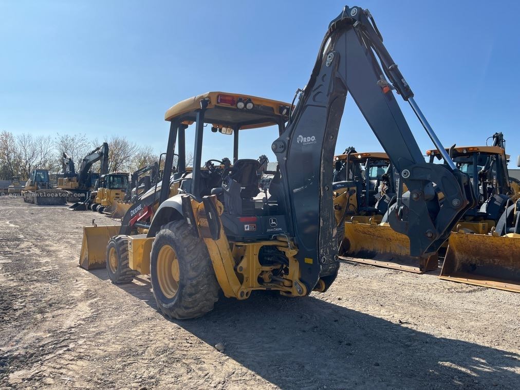 2023 John Deere 310L Image 3