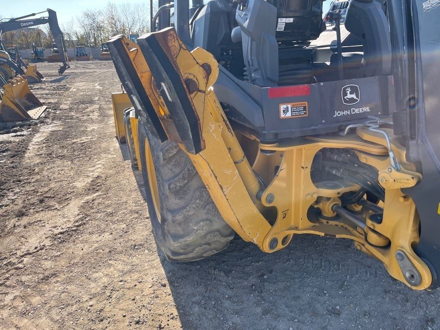 2023 John Deere 310L Image 17