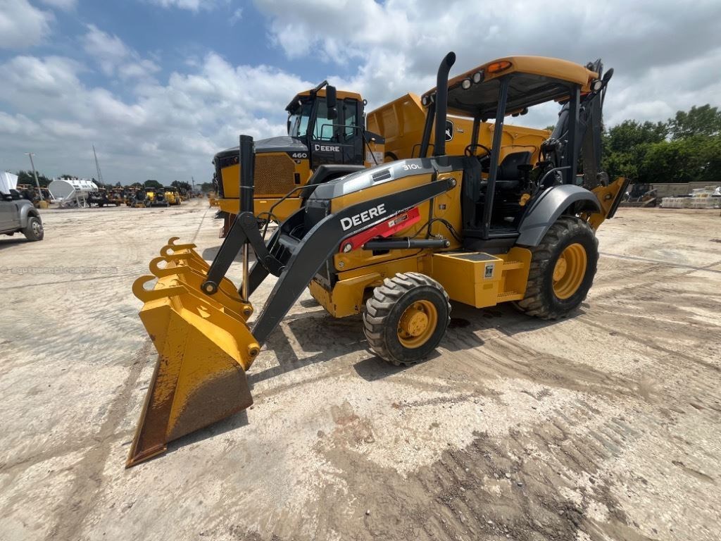 2023 John Deere 310L Image 8