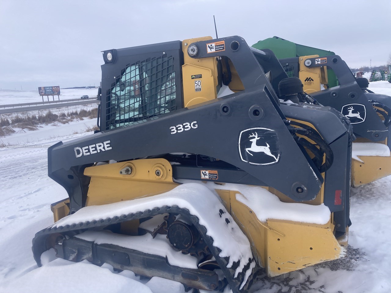 2020 John Deere 333G Image 2