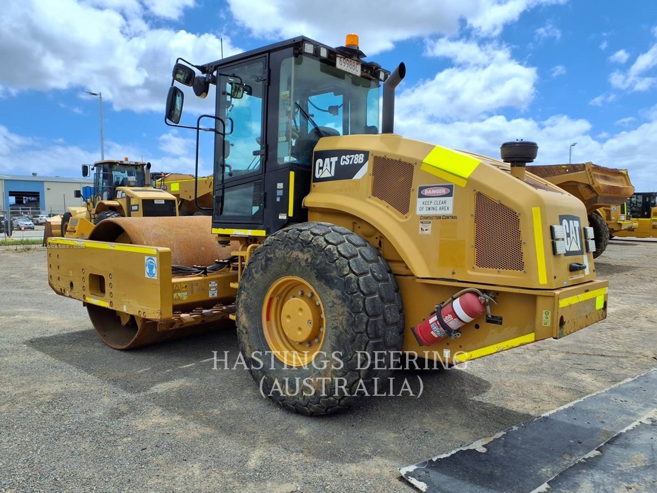 2018 Caterpillar CS78BLRC Image 4