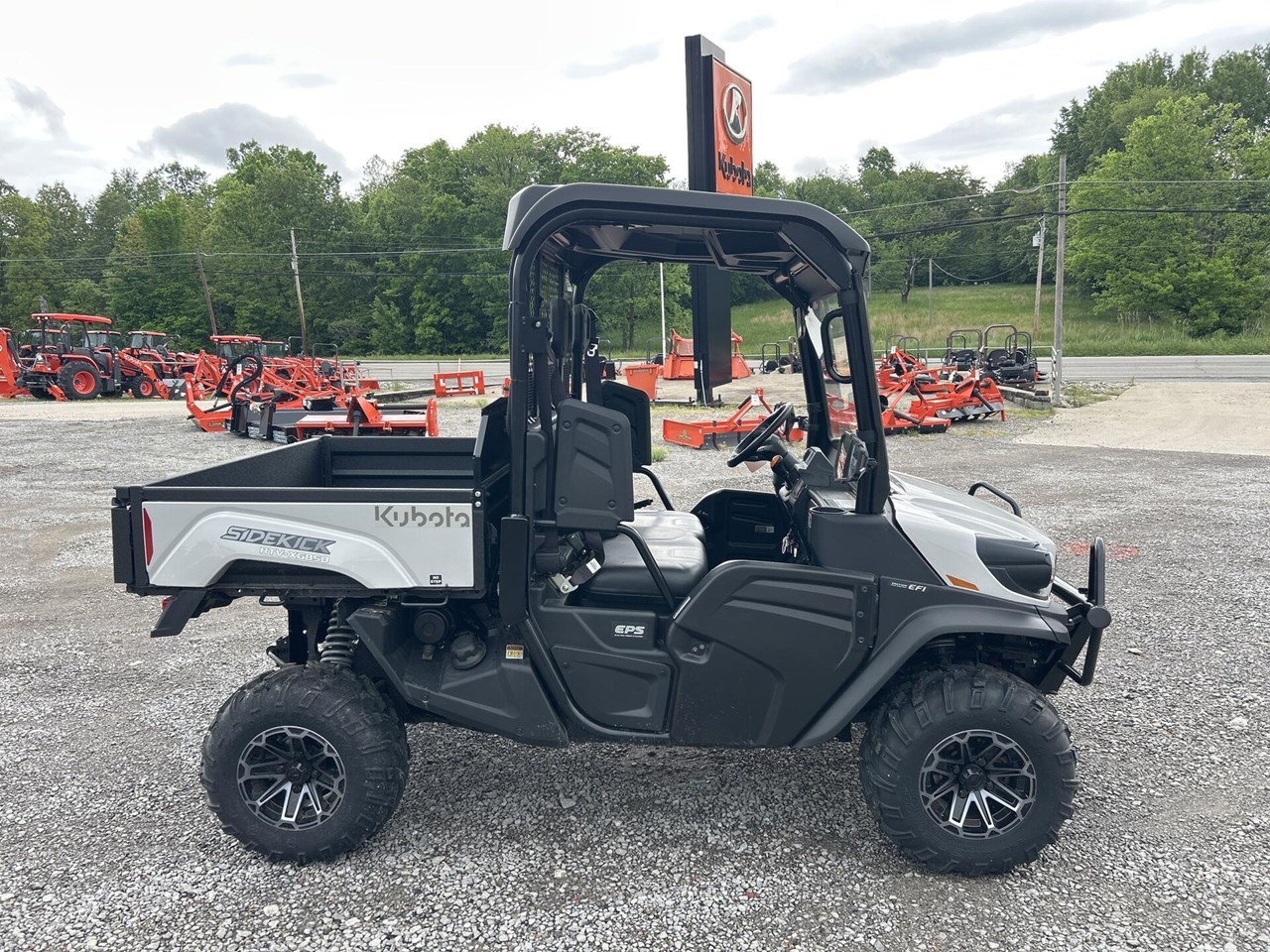 2024 Kubota RTV-XG850 SIDEKICK Image 13