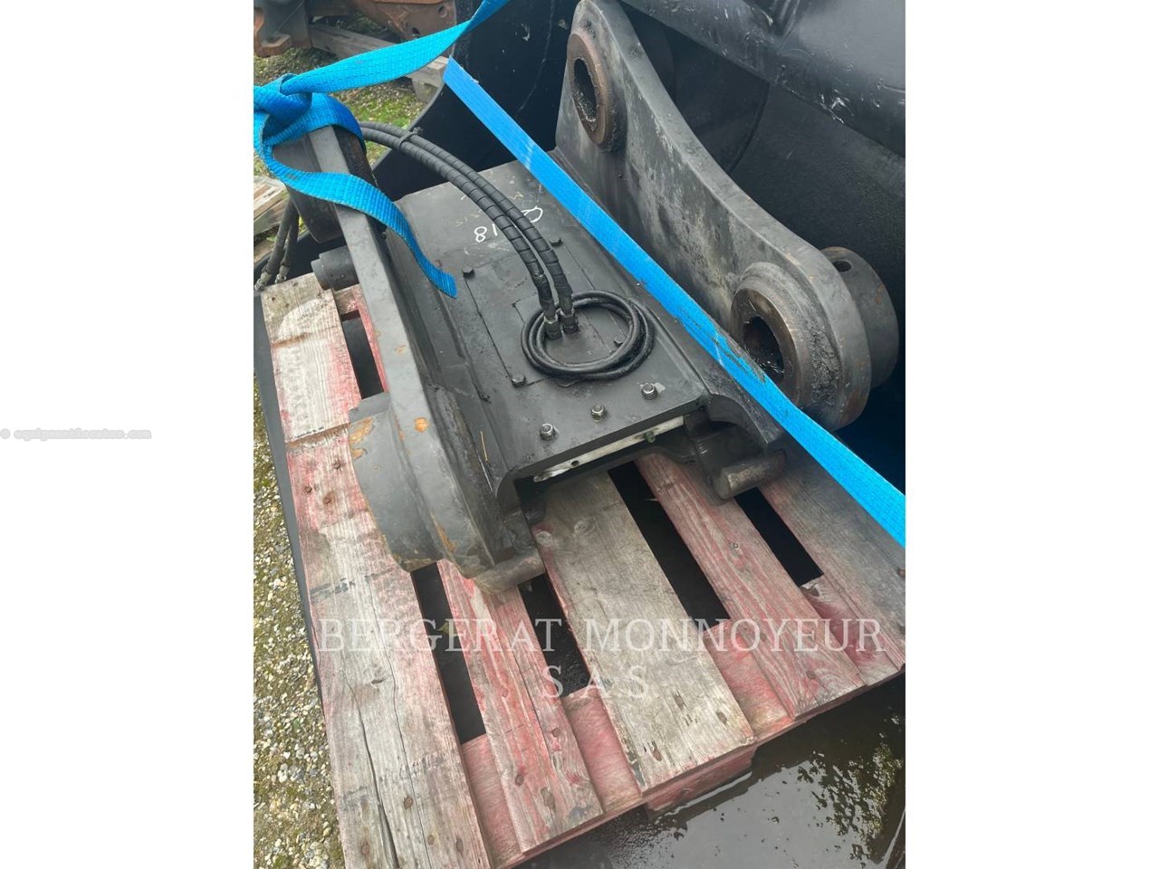 1900 Other COUPLER/S70/TIM/B Image 2