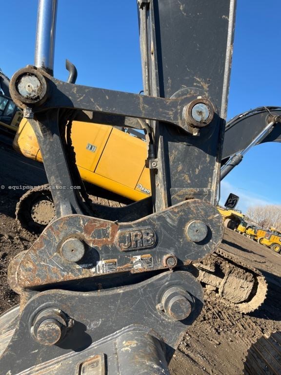 2022 John Deere 200G Image 11