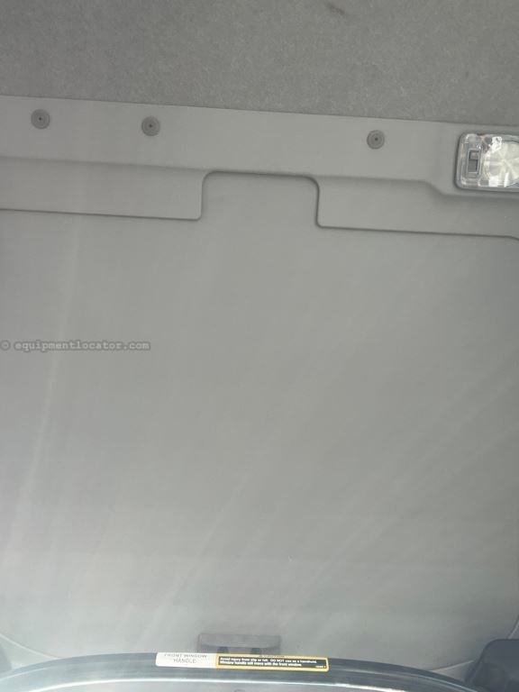 2022 John Deere 200G Image 34