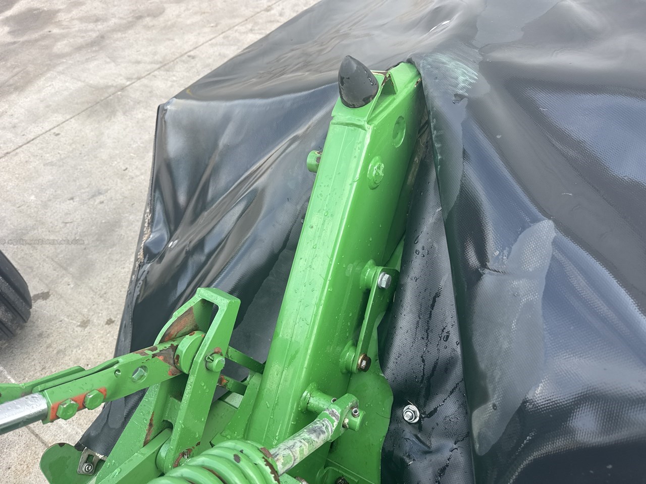 2023 John Deere R310 Image 19