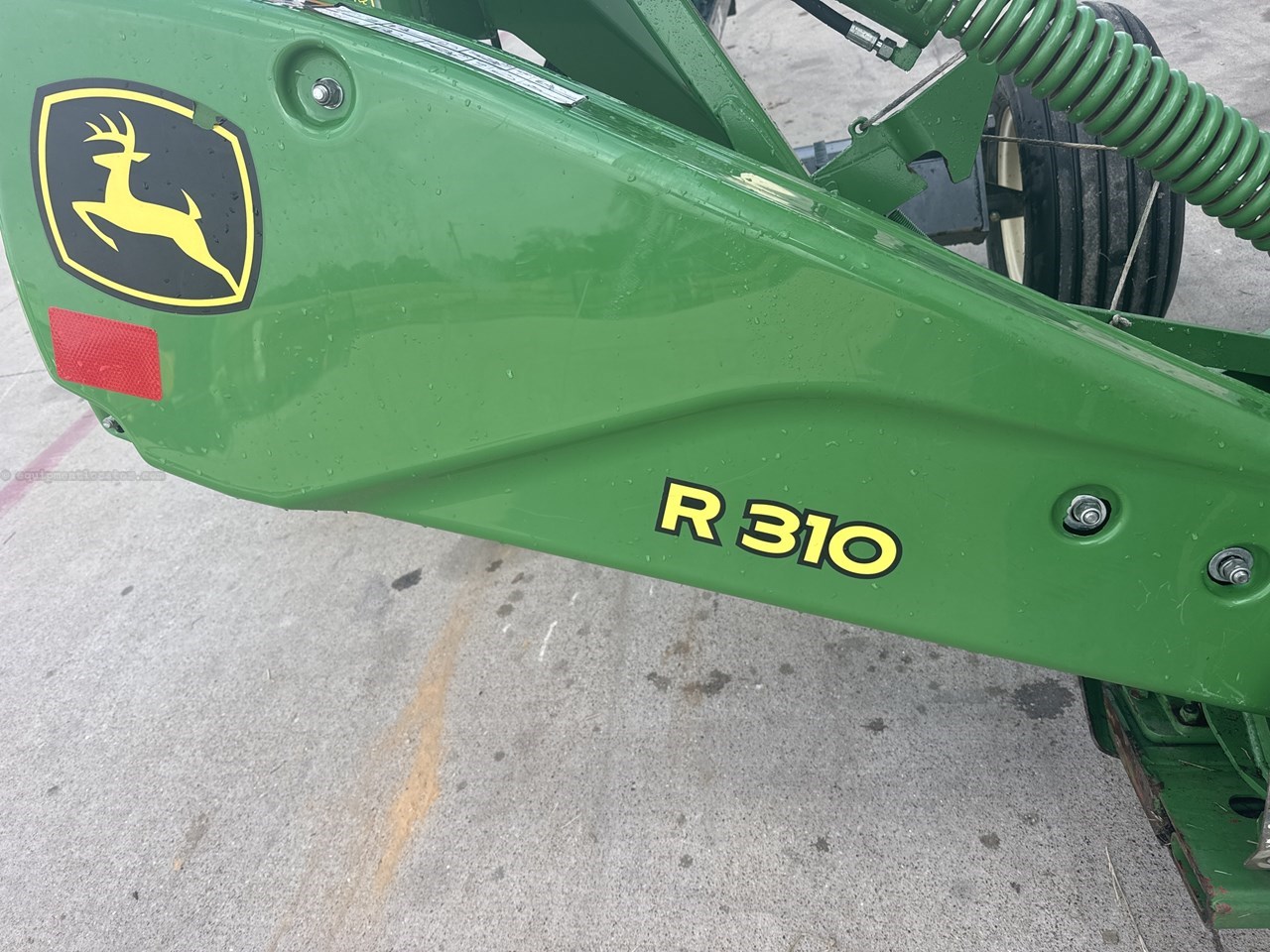 2023 John Deere R310 Image 22