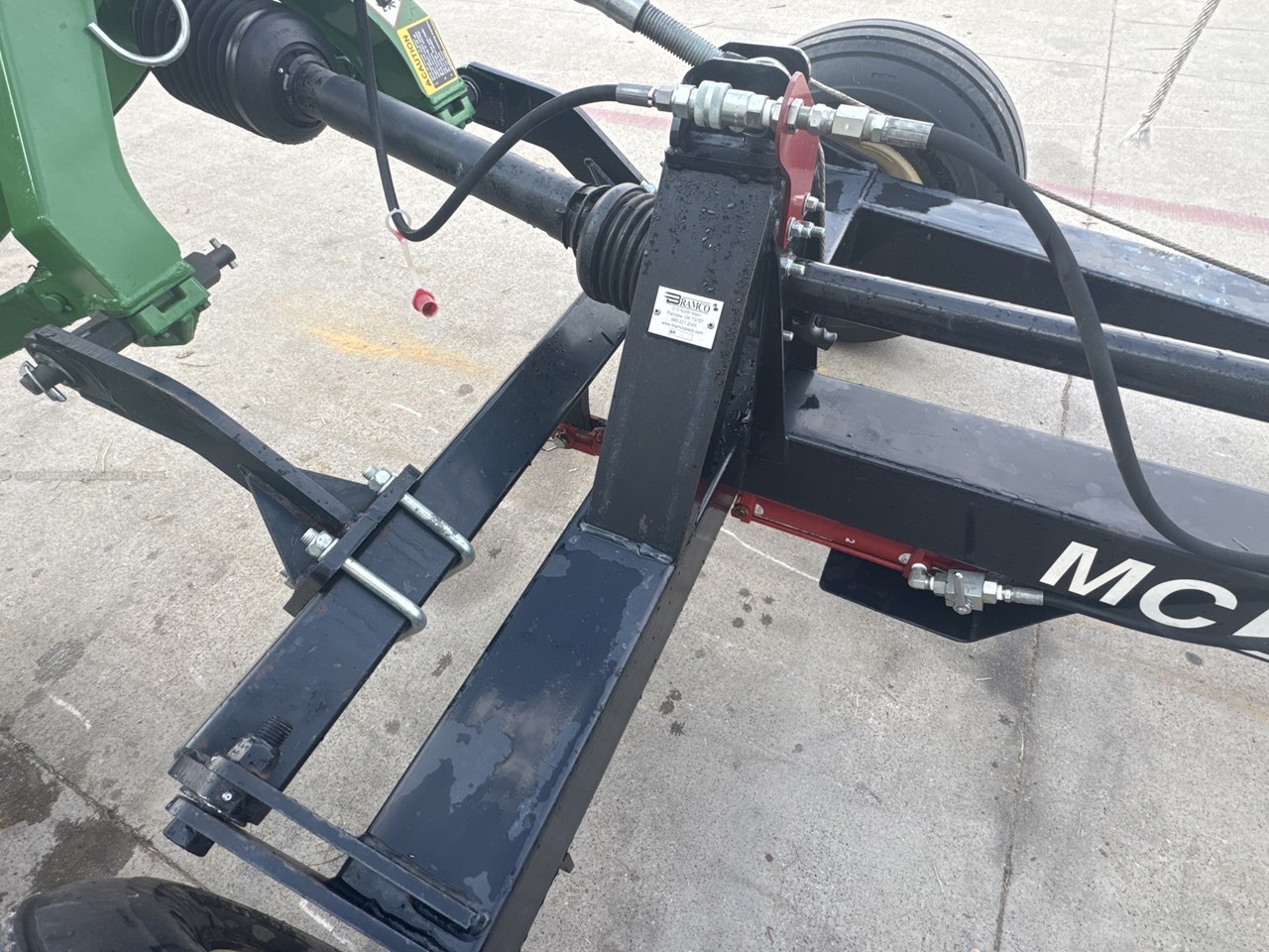 2023 John Deere R310 Image 23