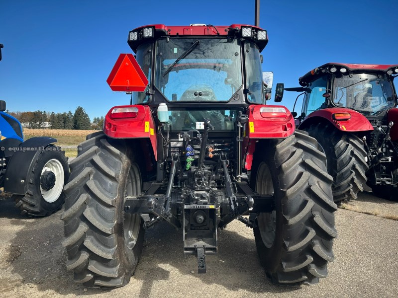 2025 Case IH Farmall 110C Image 13