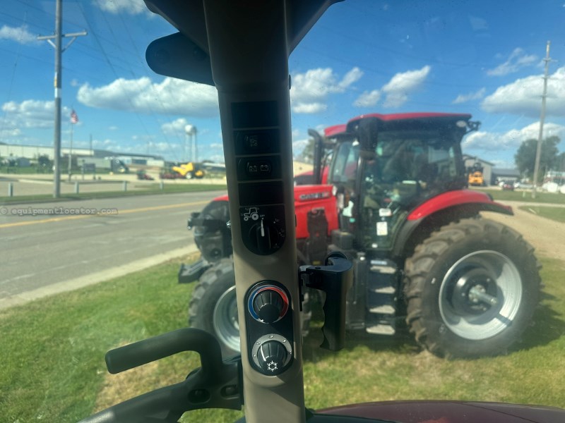 2025 Case IH Farmall 110C Image 13