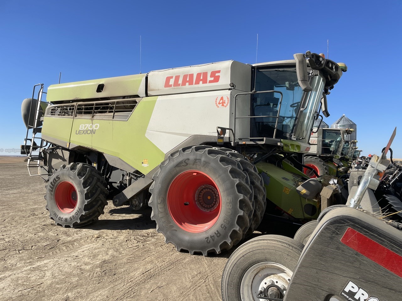 2023 CLAAS 8700 Image 6