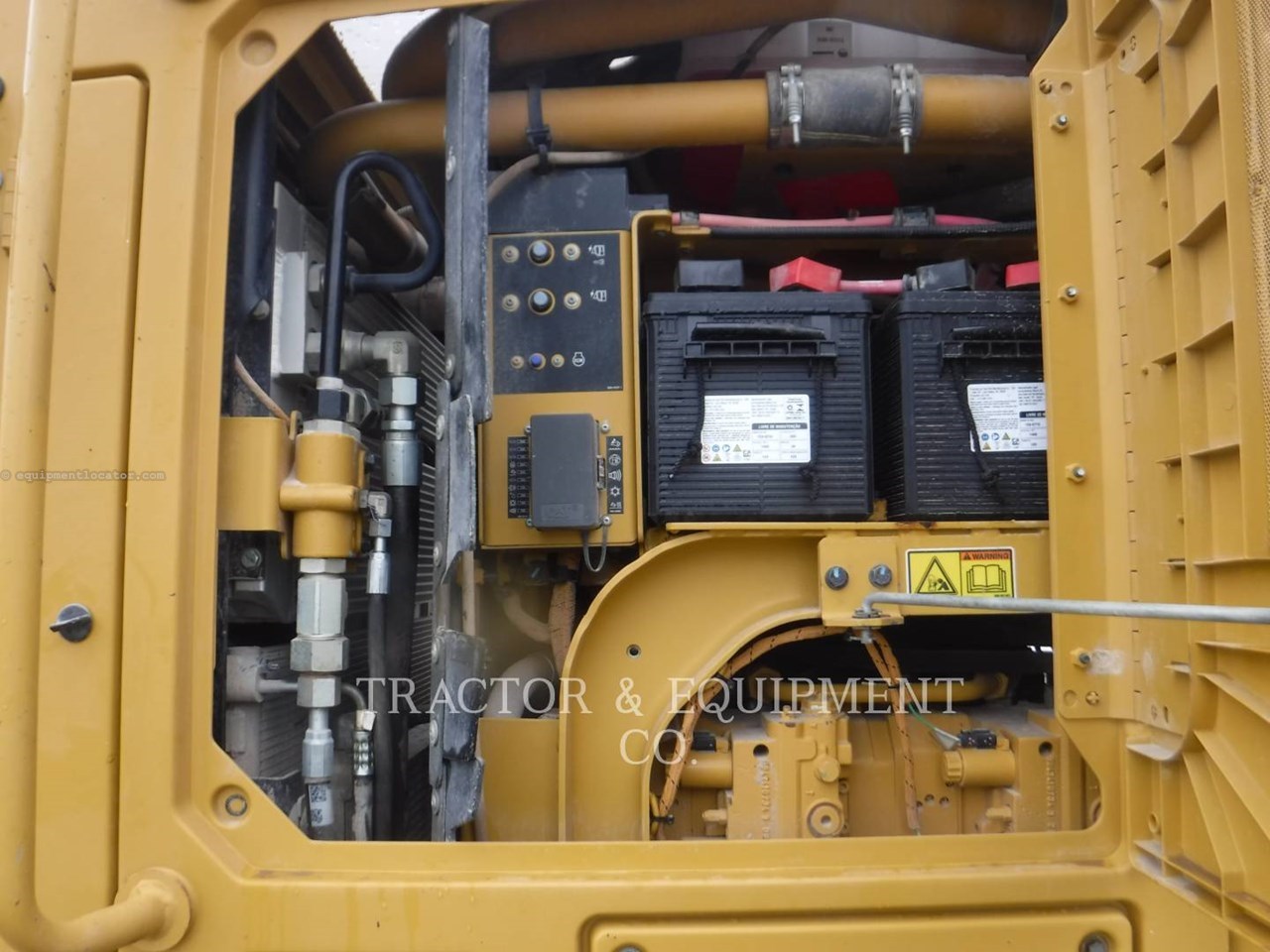 2016 Caterpillar 160M3 AWD Image 10