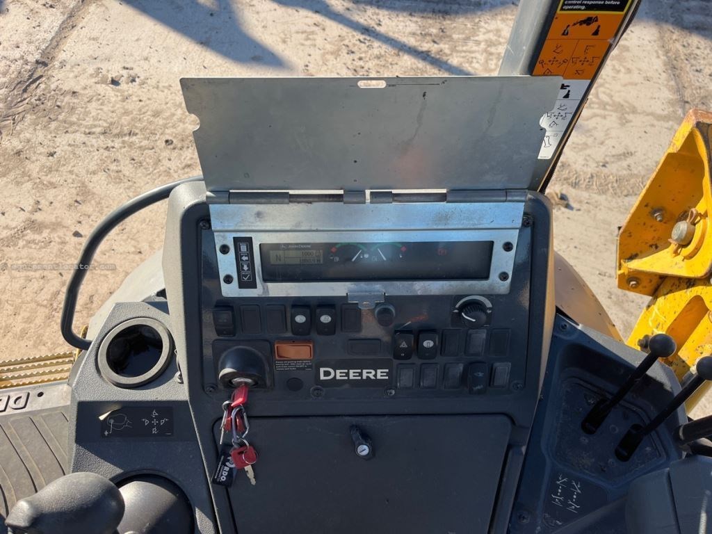 2023 John Deere 310LEP Image 27