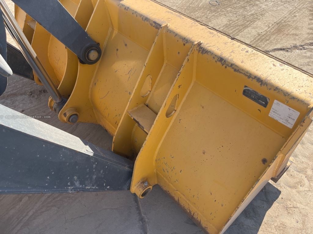 2022 John Deere 310LEP Image 11