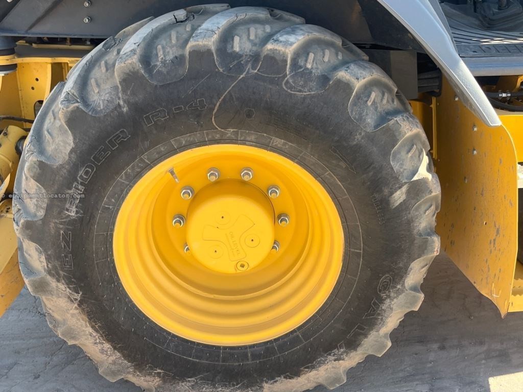 2022 John Deere 310LEP Image 31