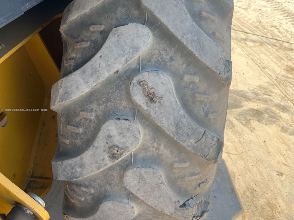 2022 John Deere 310LEP Image 35