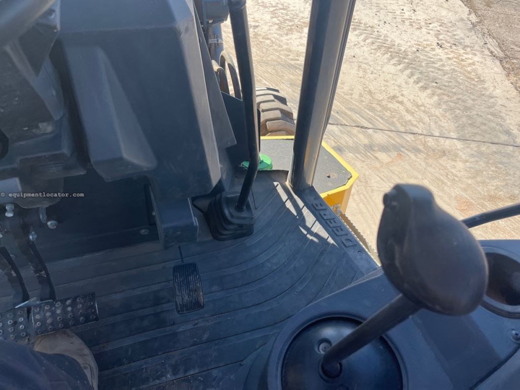 2022 John Deere 310LEP Image 43