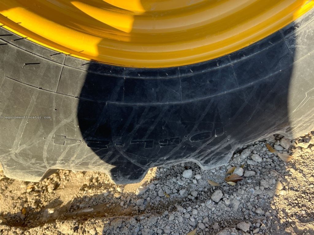 2023 John Deere 310P Image 29