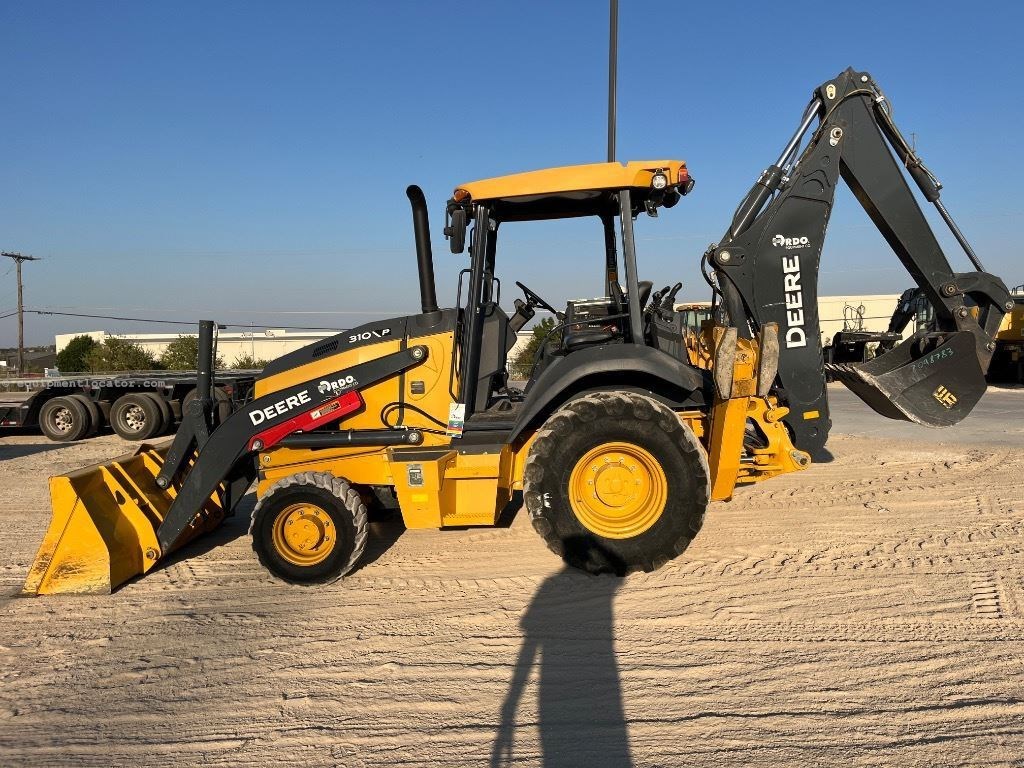 2023 John Deere 310P Image 2