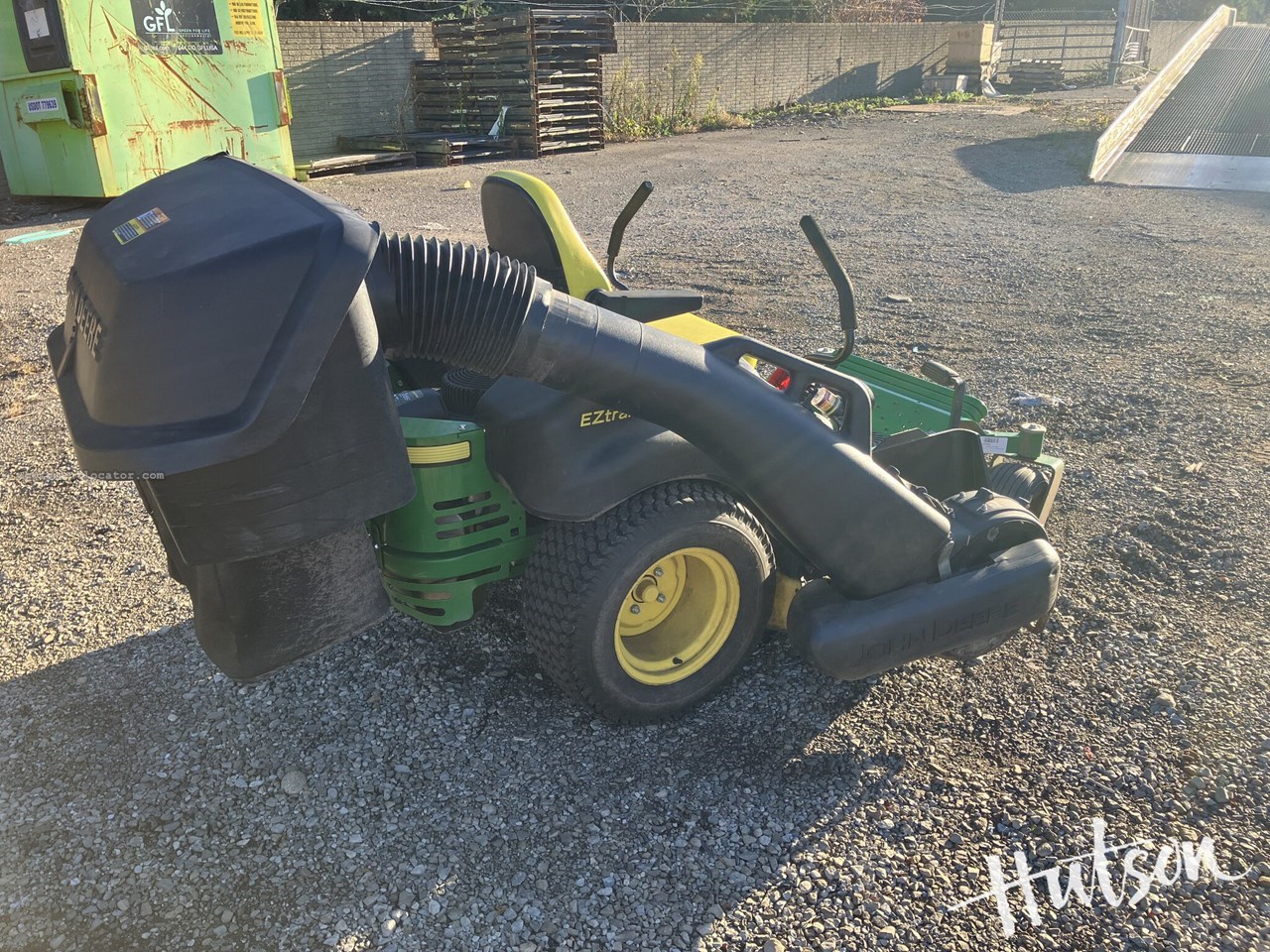 2015 John Deere Z625 Image 5