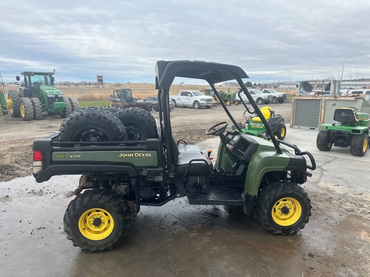 2011 John Deere XUV 825I OLIVE Image 10