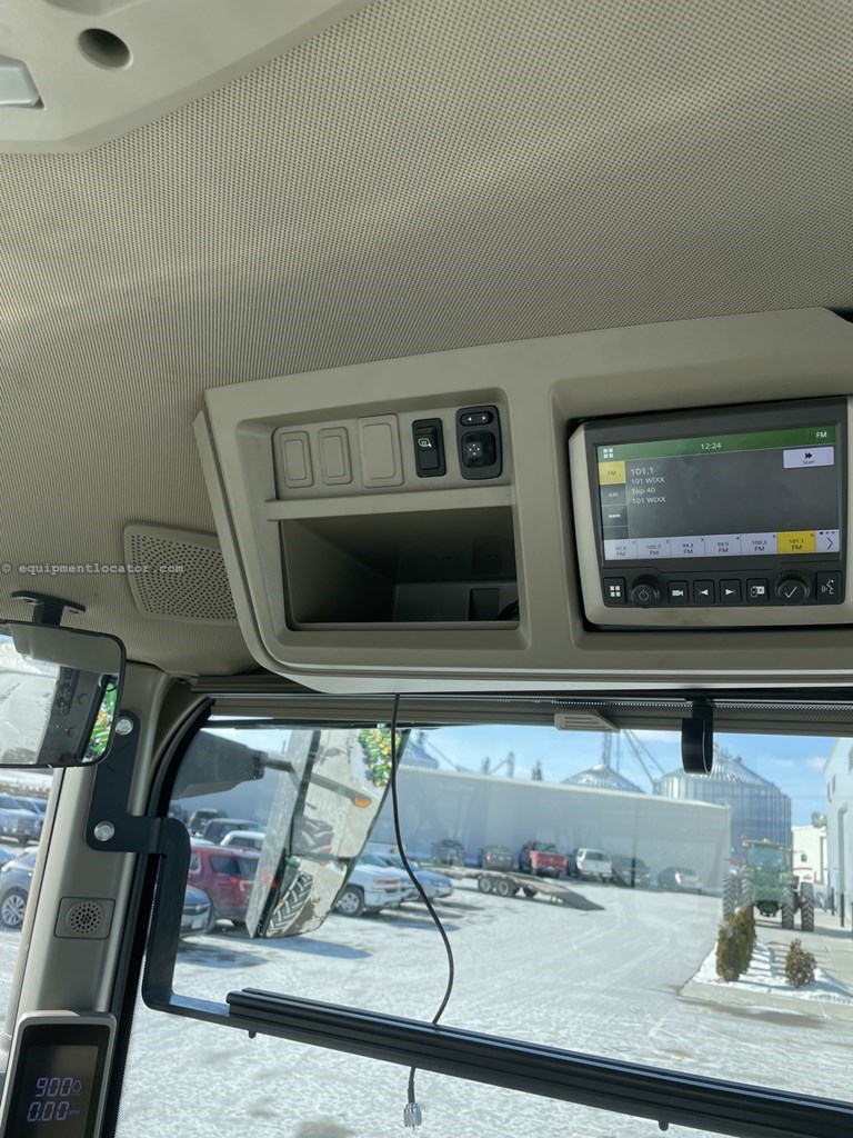 2020 John Deere 8R 310 Image 15