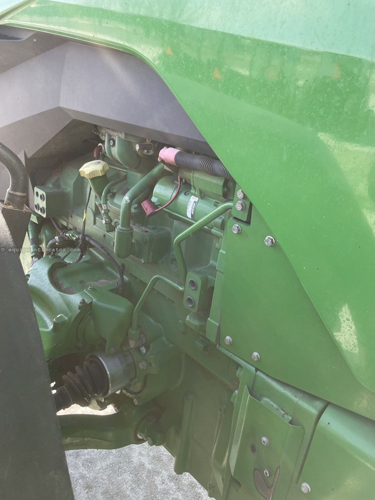 2020 John Deere 8R 310 Image 18