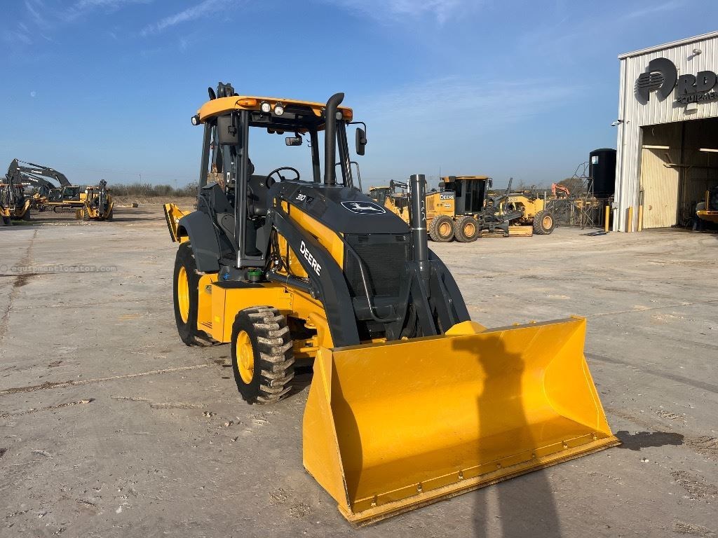 2024 John Deere 310P Image 7