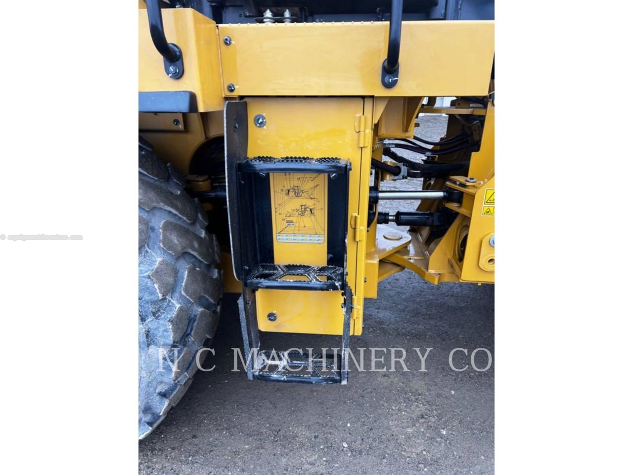 2023 Caterpillar 962M Image 7