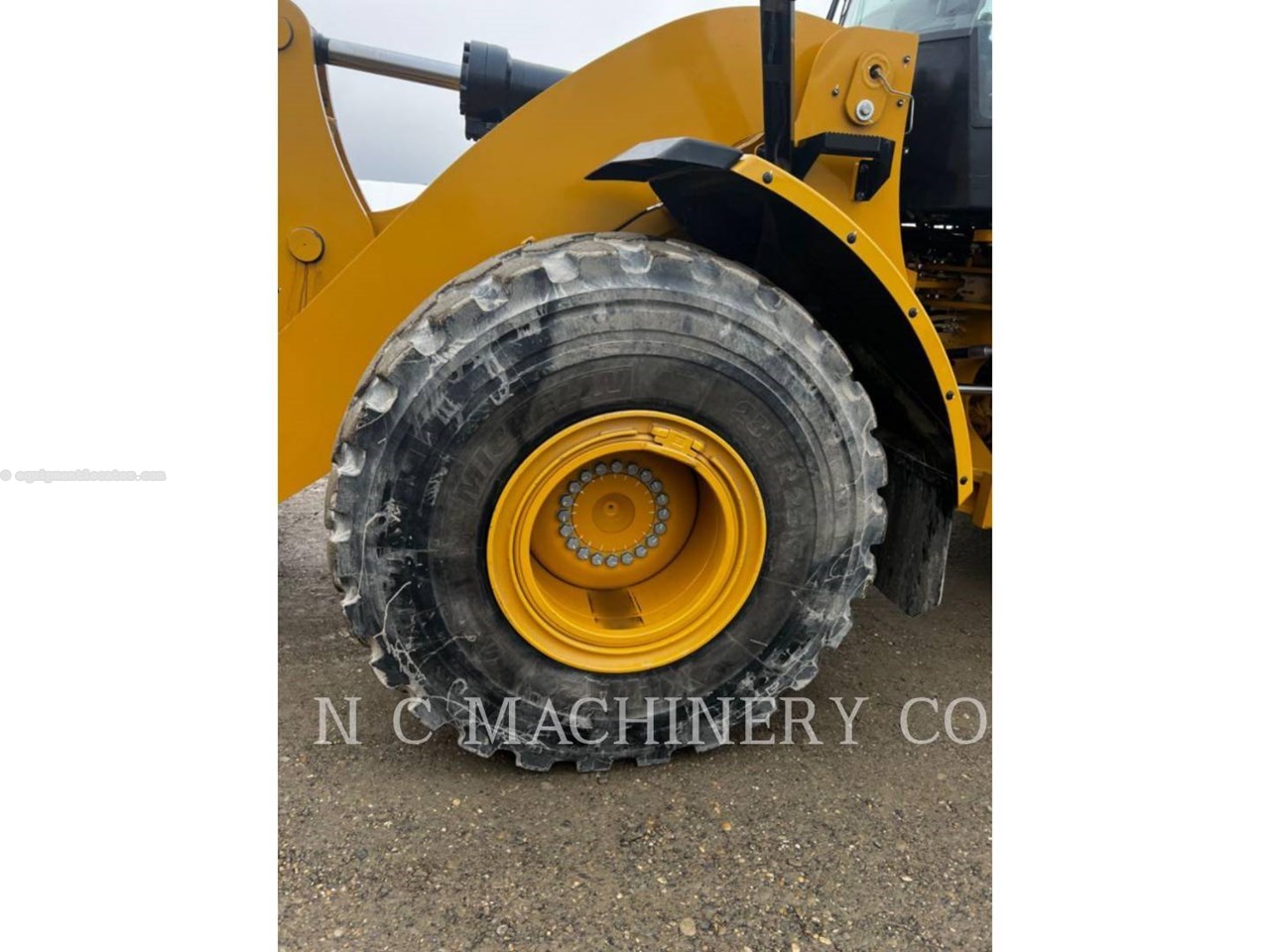 2023 Caterpillar 962M Image 11