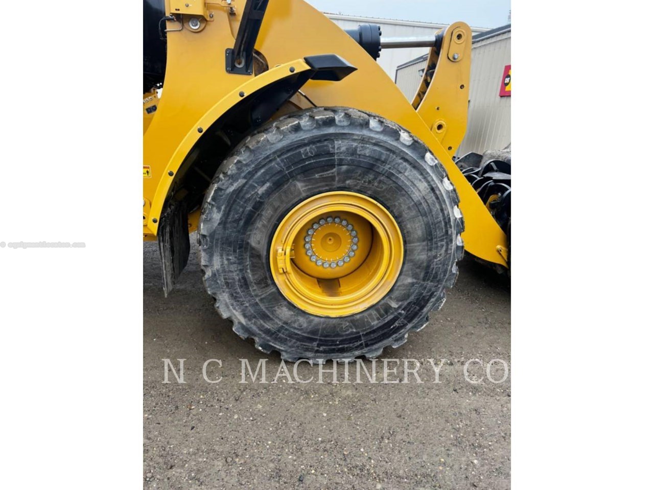 2023 Caterpillar 962M Image 13