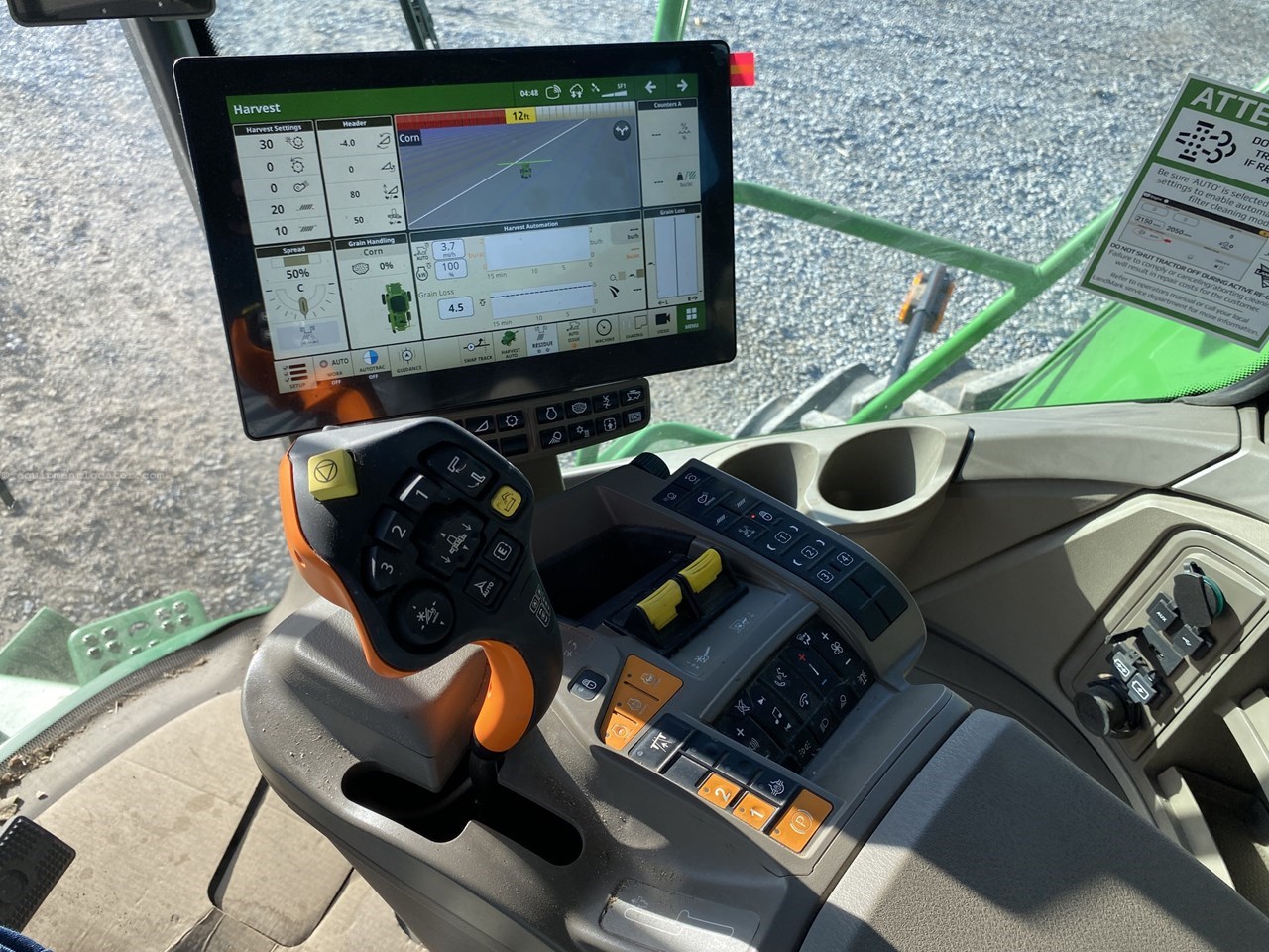 2025 John Deere S7 700 Image 13