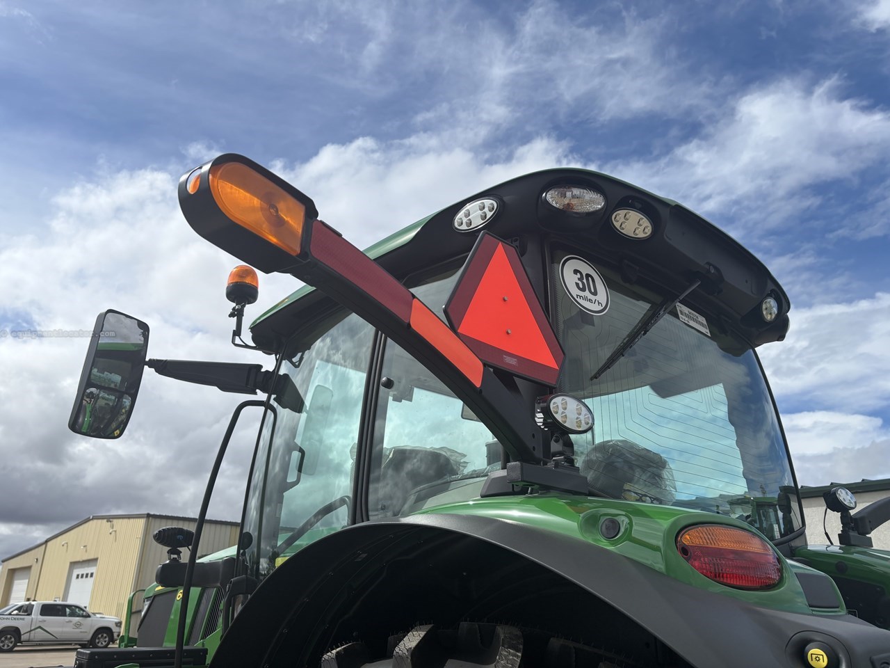 2025 John Deere 6R 215 Image 14