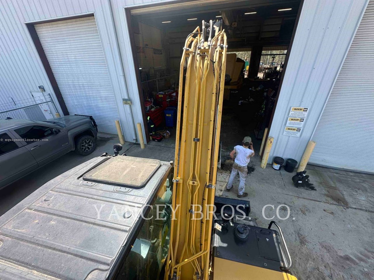 2019 Caterpillar 310 Image 16