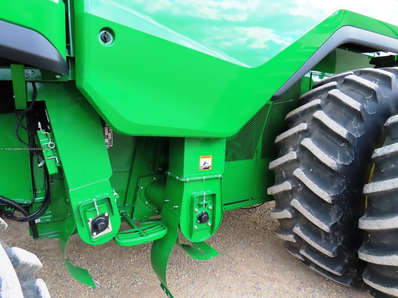 2025 John Deere S7 900 Image 19