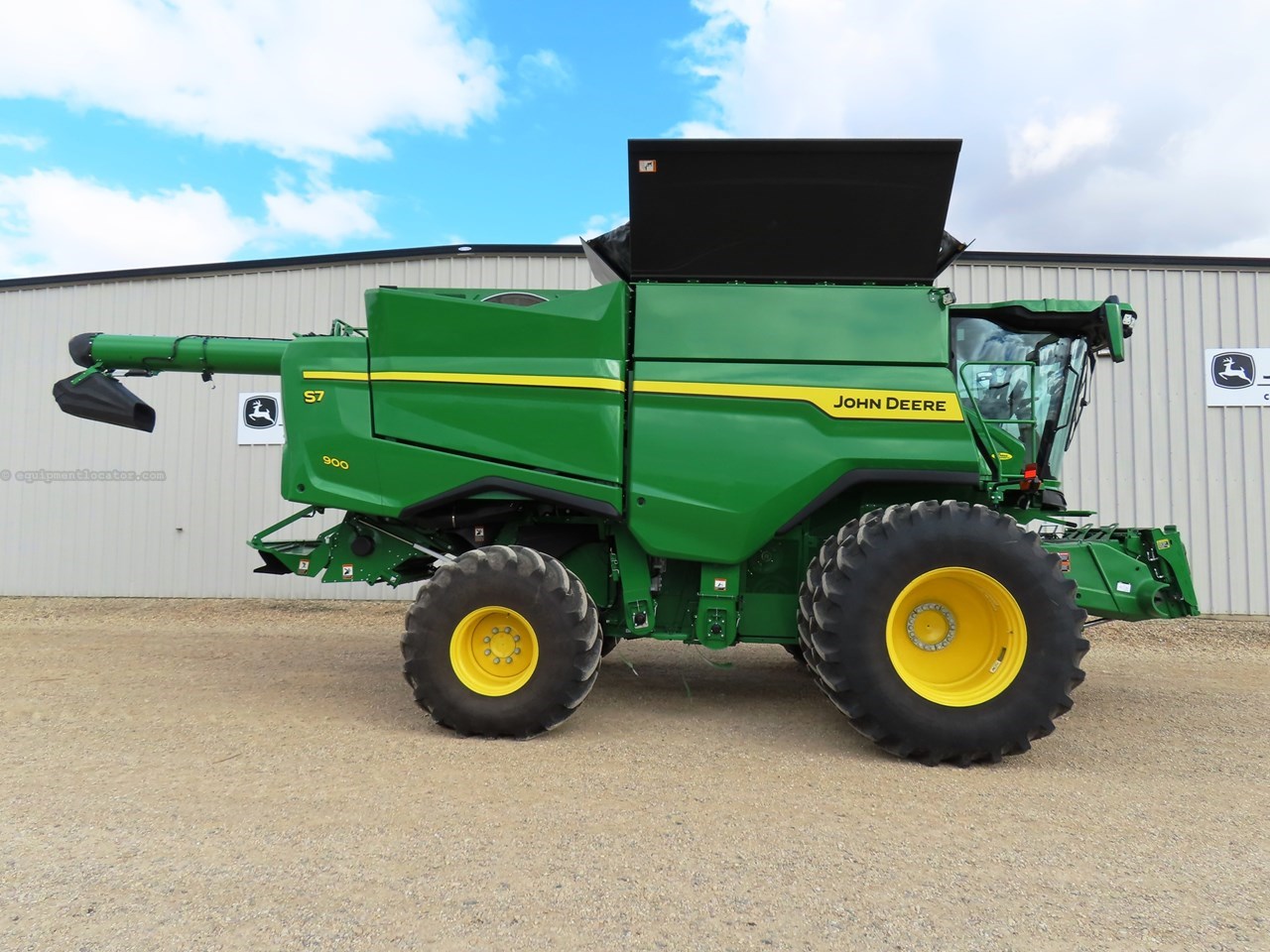 2025 John Deere S7 900 Image 21