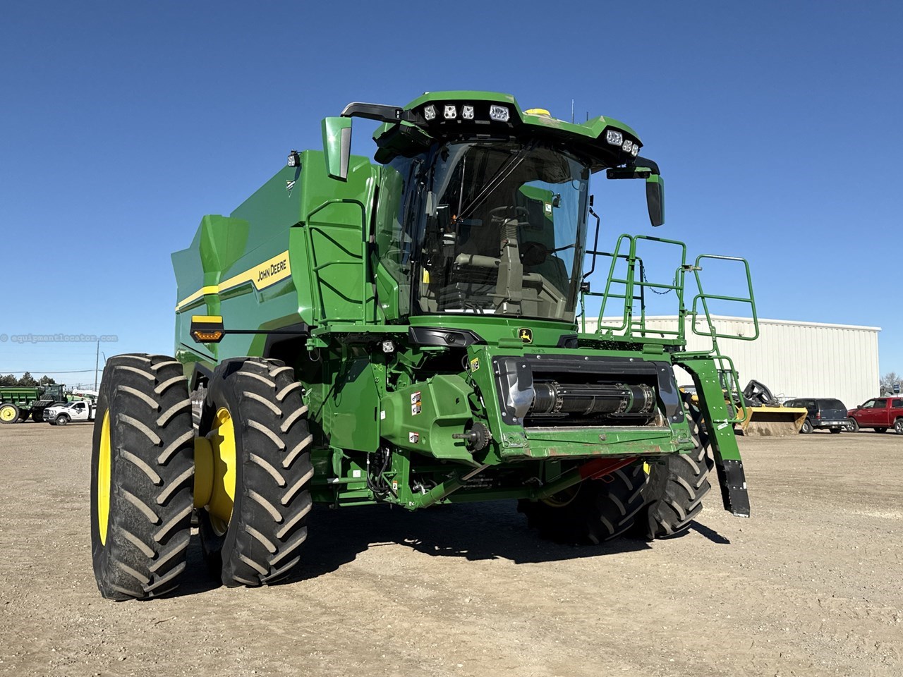 2025 John Deere S7 800 Image 2