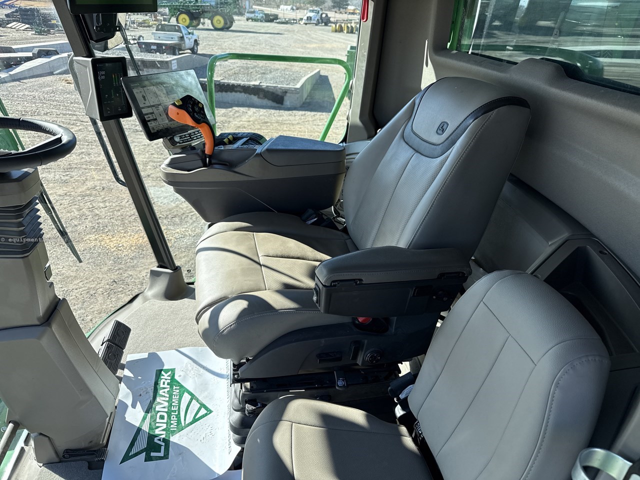 2025 John Deere S7 800 Image 34