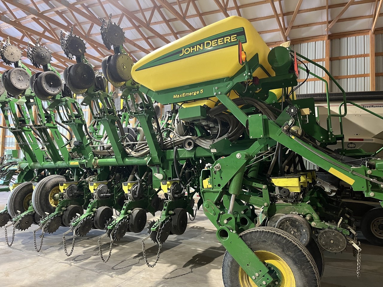 2017 John Deere 1795 Image 4