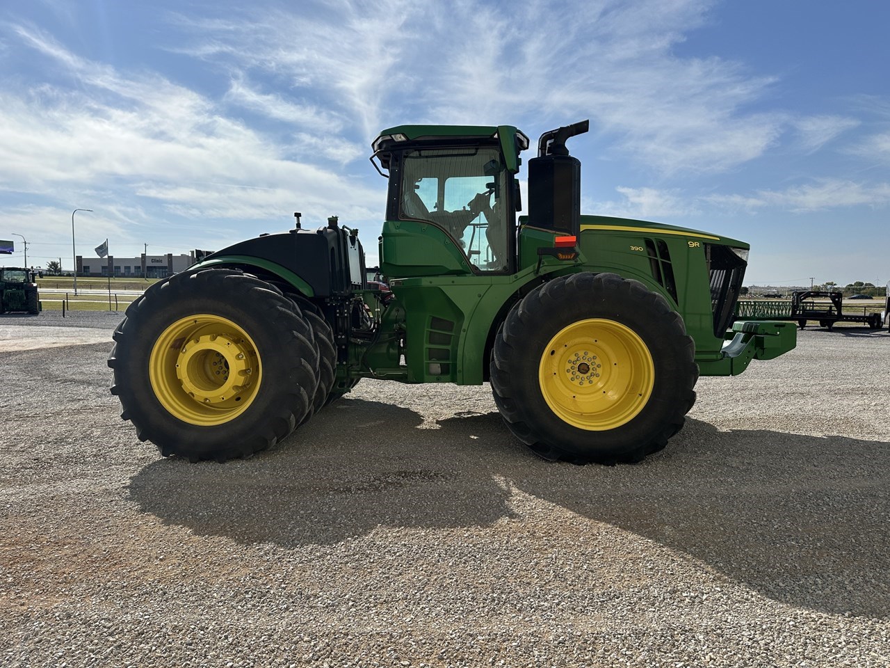 2022 John Deere 9R 390 Image 6