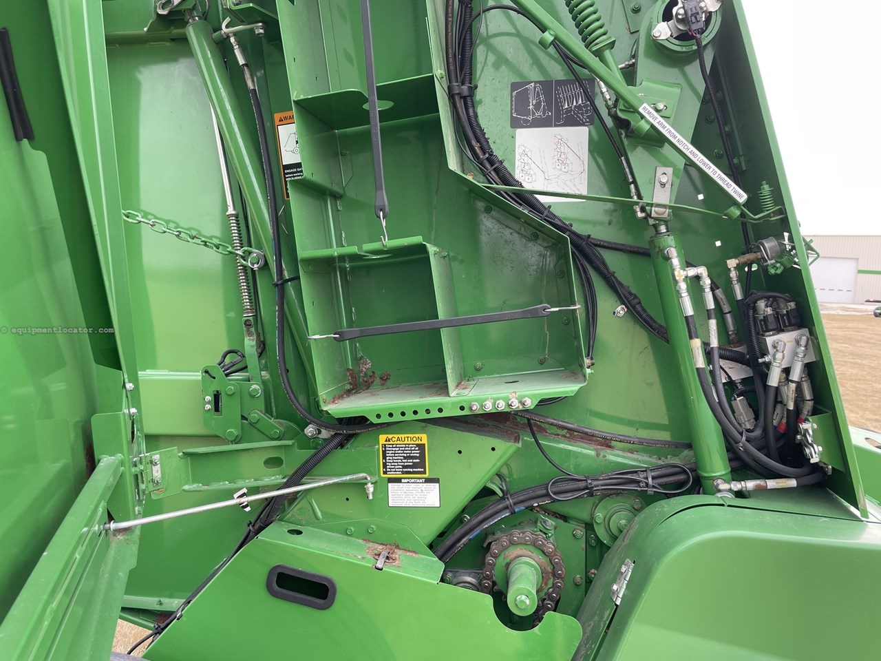 2019 John Deere 560M Precutter Image 10