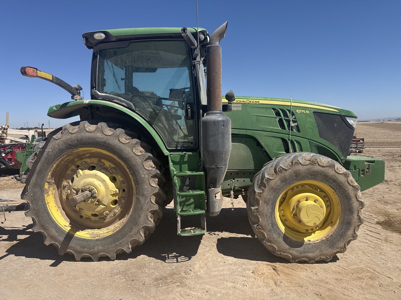 2016 John Deere 6175R Image 2