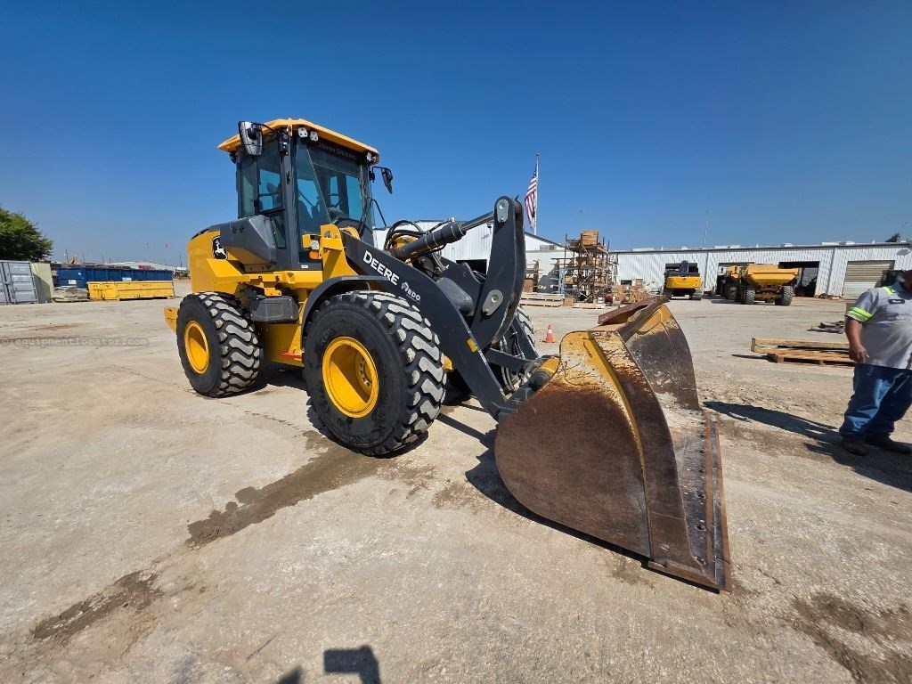 2024 John Deere 624P Image 8