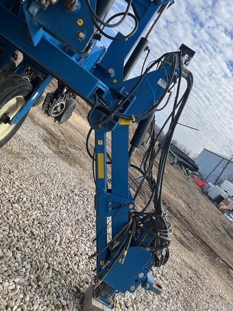 2018 Kinze 3700 Image 19