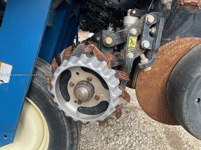 2018 Kinze 3700 Image 21