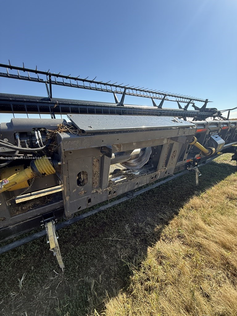2014 Gleaner 9250-35 Image 14