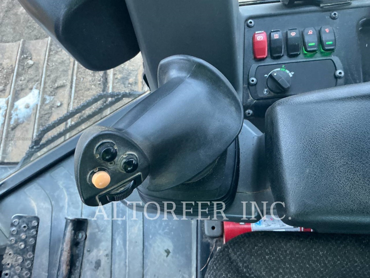 2019 Caterpillar D5K2LGP Image 15