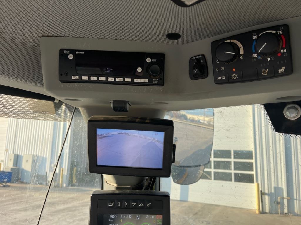 2023 John Deere 644P Image 45